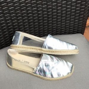 Toms Clear Iridescent Espadrilles Sz 8 Like New